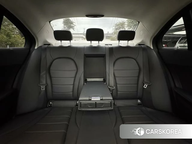 Mercedes-Benz Class C id 4211016 из Китая 19