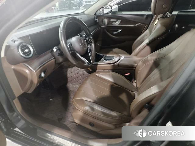 Mercedes-Benz E-class id 4334713 из Китая 12