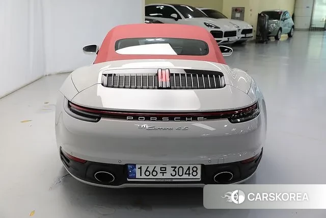 Porsche 911(992) id 3402172 из Кореи 16