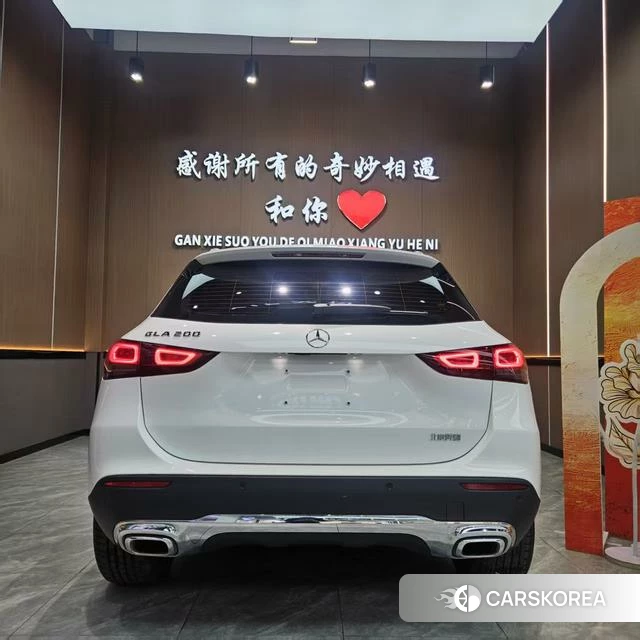 Mercedes-Benz GLA 2022 Белый из Китая, фото 6