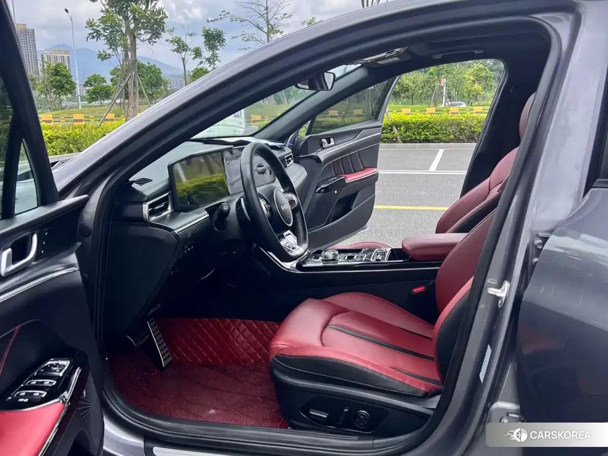 Kia K5 2022 Silver/gray из Китая, фото 6