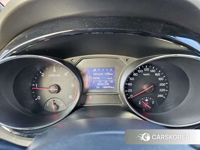 Kia All New Carnival id 3651972 из Кореи 16