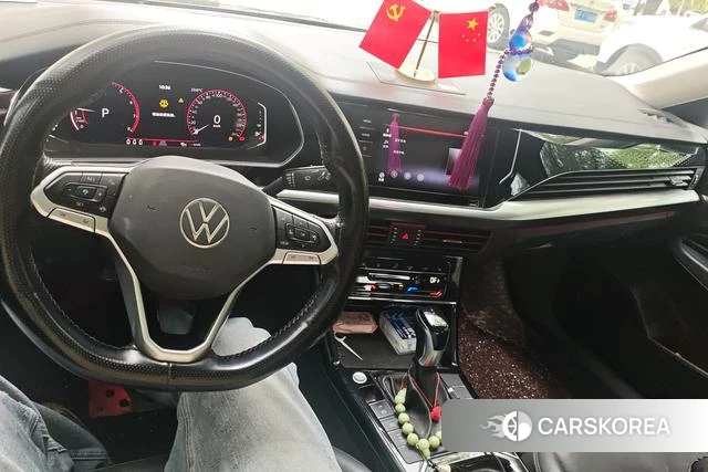 Volkswagen Passat id 4257810 из Китая 13