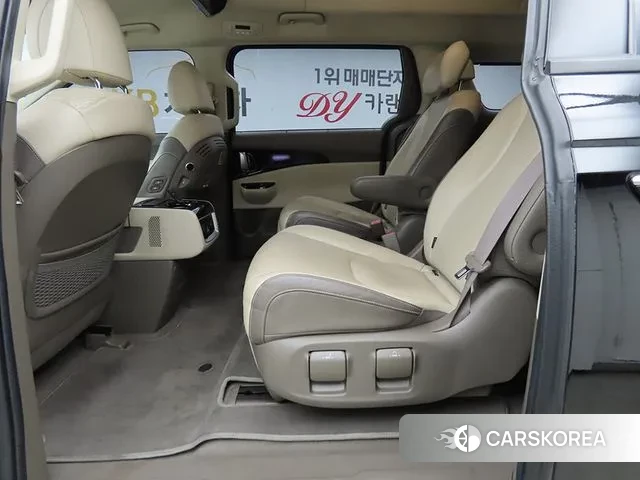 Kia Carnival 4th generation id 3691687 из Кореи 16