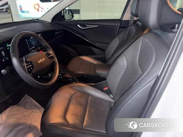Kia Di Ol Nu Niro id 4915731 из Кореи 16
