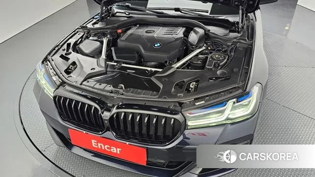 BMW 5 Series (G30) id 3472377 из Кореи 16