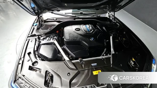 BMW 5 Series (G30) id 3610808 из Кореи 16