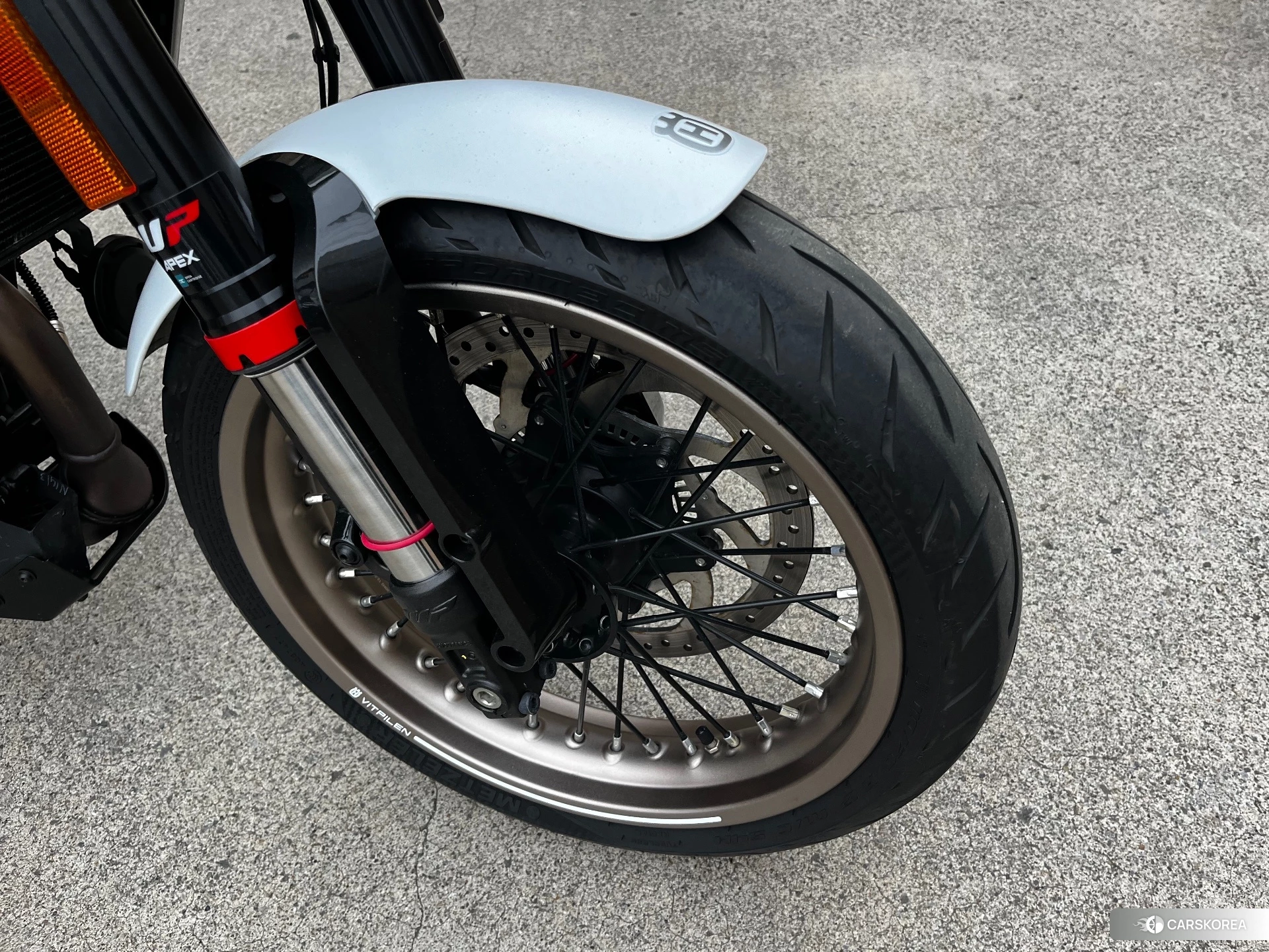 Husqvarna VITPILEN 401 id 4374292 из Японии 6