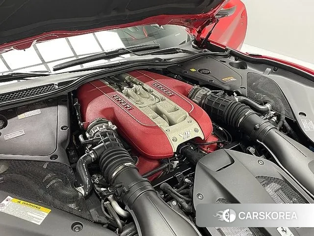 Ferrari 812 GTS id 3640794 из Кореи 16