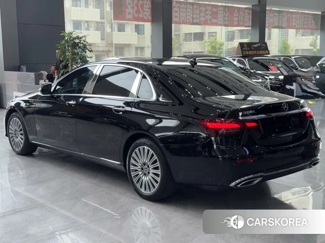 Mercedes-Benz E-class 2021 Черный из Китая, фото 6