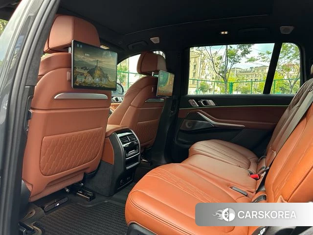 BMW X7 id 3920618 из Китая 6