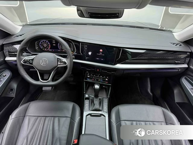 Volkswagen Passat id 4307473 из Китая 13