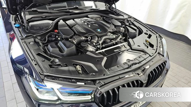 BMW 5 Series (G30) id 4778870 из Кореи 30