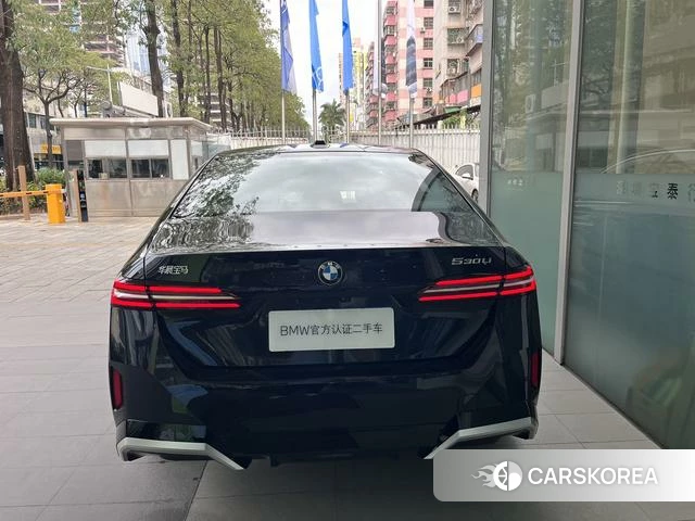 BMW 5 series 2025 Черный из Китая, фото 6