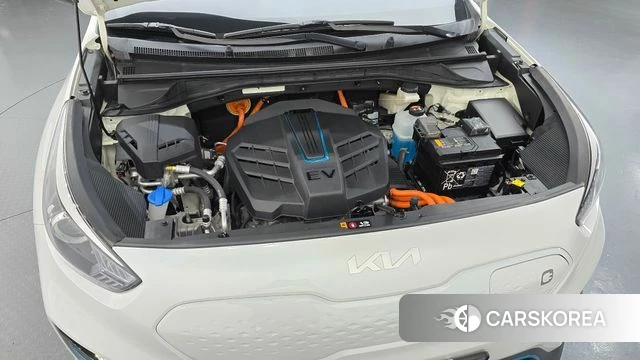 Kia Niro EV id 4293656 из Кореи 32