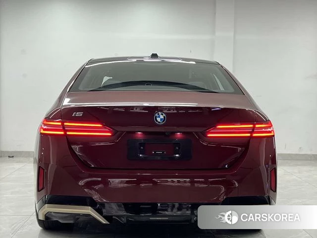 BMW i5 id 4297958 из Китая 27