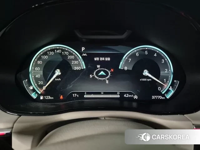 Genesis GV70 id 3467650 из Кореи 16