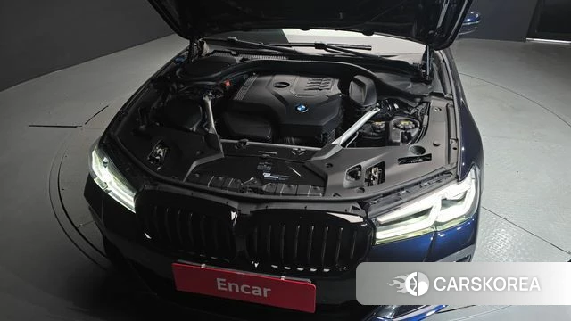 BMW 5 Series (G30) id 4187667 из Кореи 16