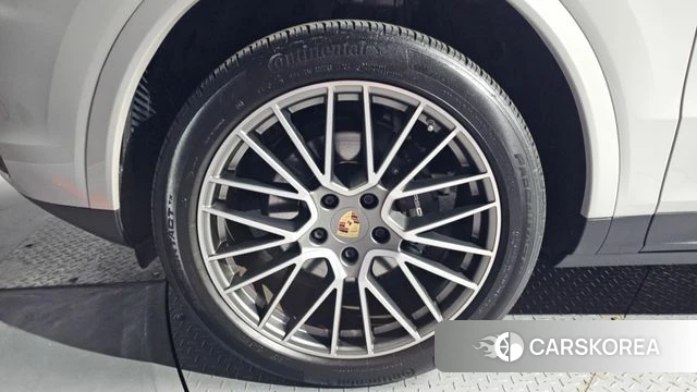 Porsche Cayenne (PO536) id 3940989 из Кореи 16