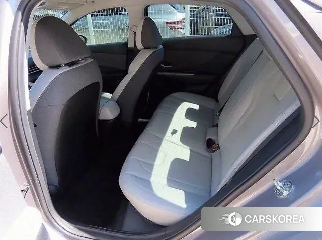 Hyundai Avante (CN7) id 3597813 из Кореи 14