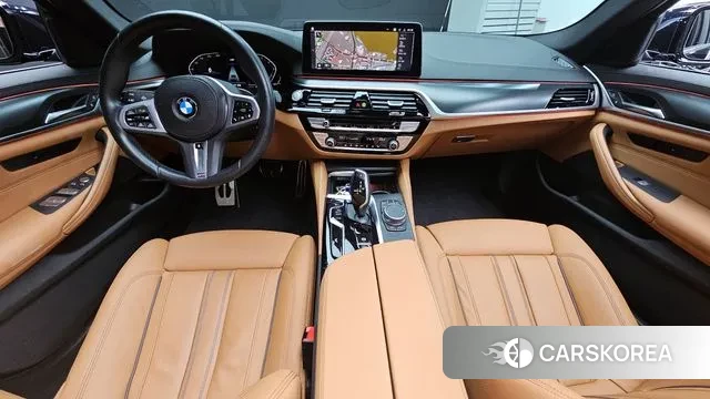 BMW 5 Series (G30) id 3606262 из Кореи 16