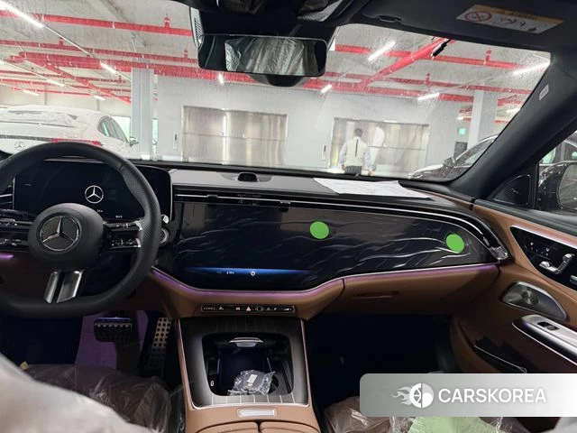 Mercedes-Benz E-Class W214 2026 Серебристо-серый из Кореи, фото 6