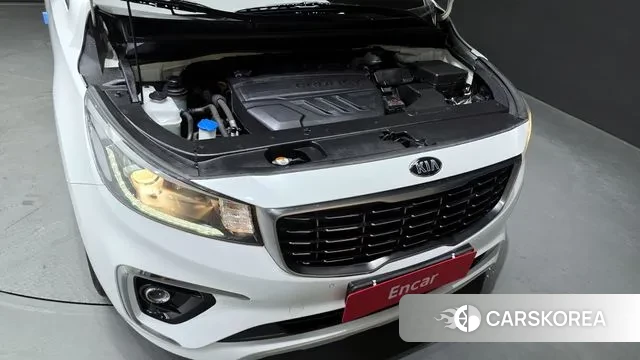 Kia The New Carnival id 3292258 из Кореи 16