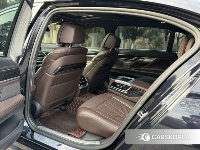BMW 7 series id 4238437 из Китая 14