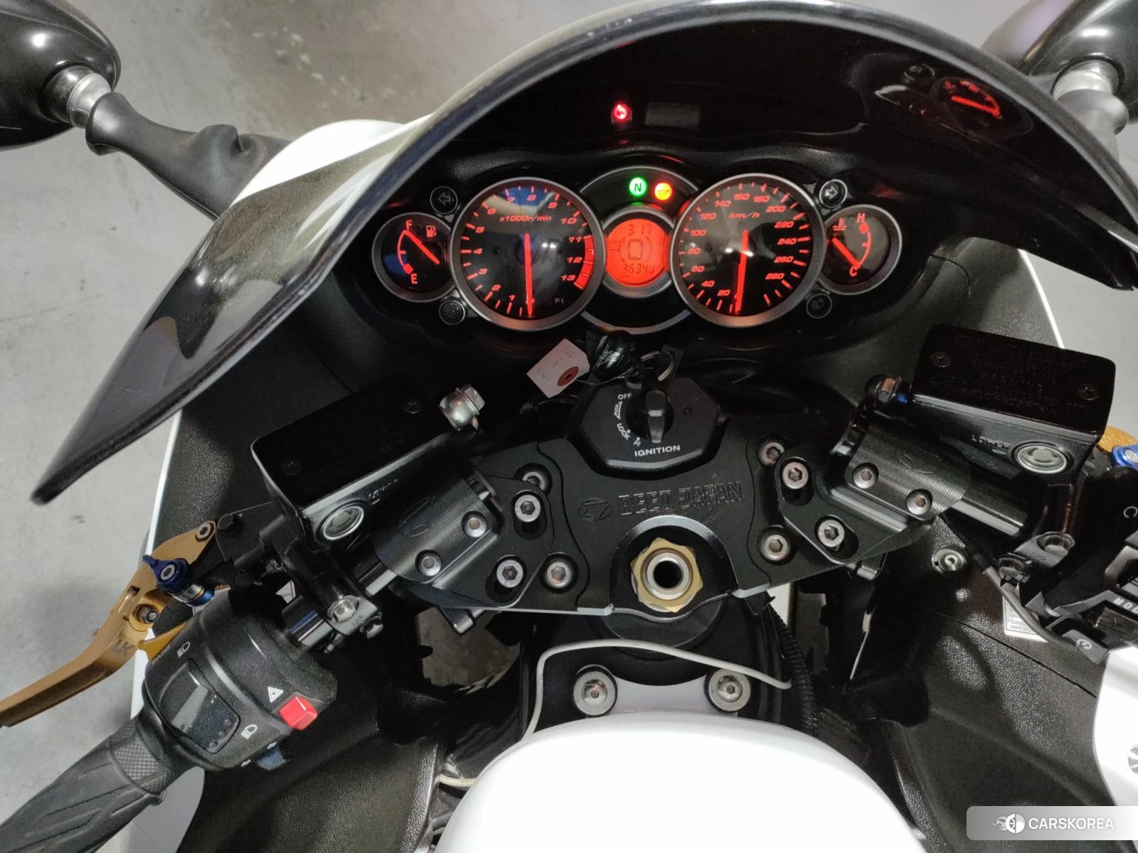 Suzuki GSX1300R HAYABUSA id 4192924 из Японии 6