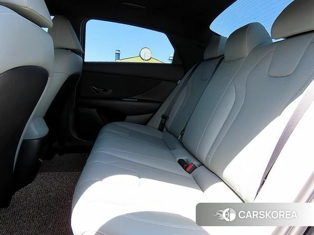 Hyundai The New Avante (CN7) id 4201239 из Кореи 16