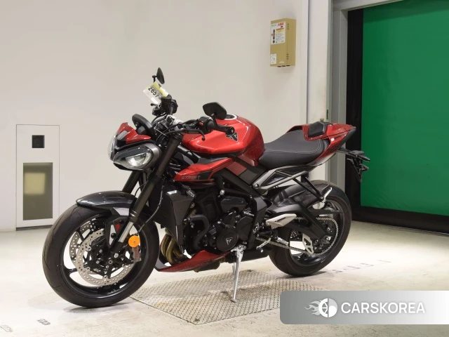 Triumph STREET TRIPLE 765 RS 2025 из Японии, фото 2