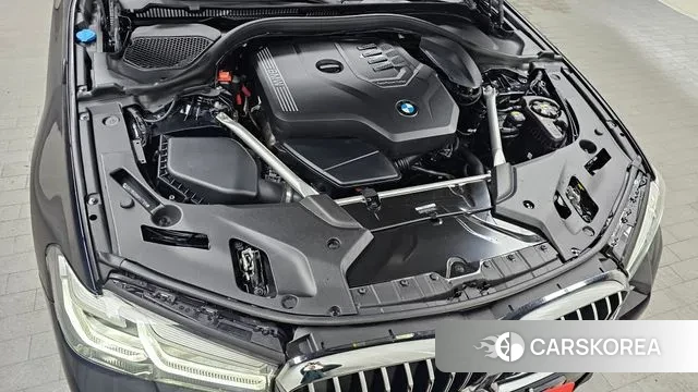 BMW 5 Series (G30) id 3701666 из Кореи 16