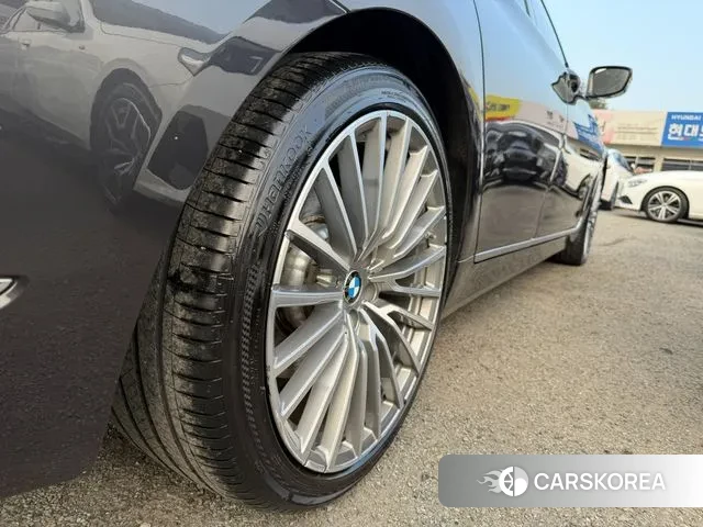 BMW 7 Series (G11) id 3654794 из Кореи 16