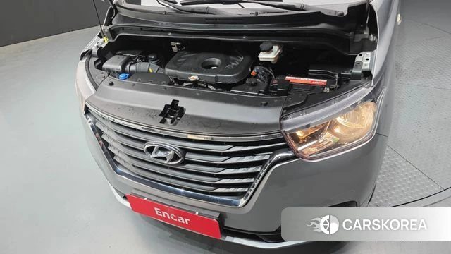 Hyundai The New Grand Starex id 3886574 из Кореи 16