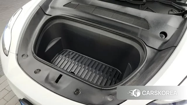 Tesla Model Y id 3333837 из Кореи 16