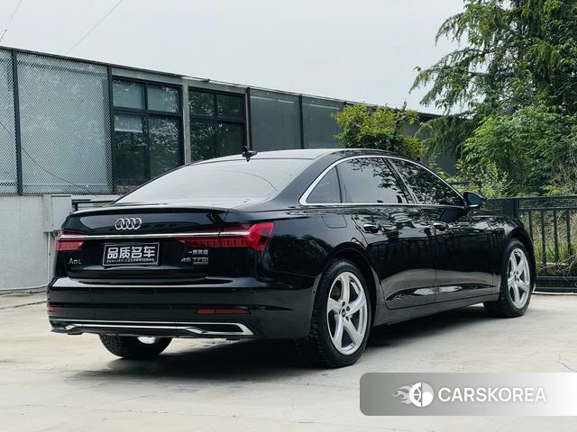 Audi A6L id 4359000 из Китая 17