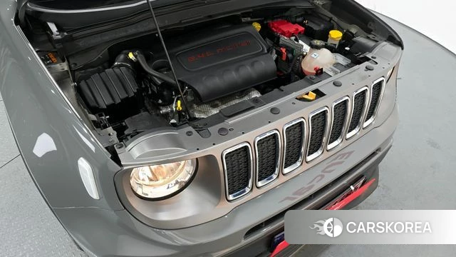 Jeep Renegade id 3833017 из Кореи 16