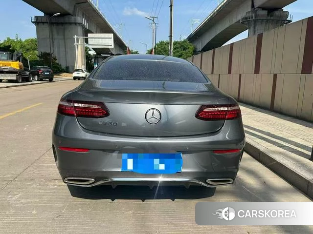 Mercedes-Benz E-class (imported) 2022 Темно-серый из Китая, фото 6
