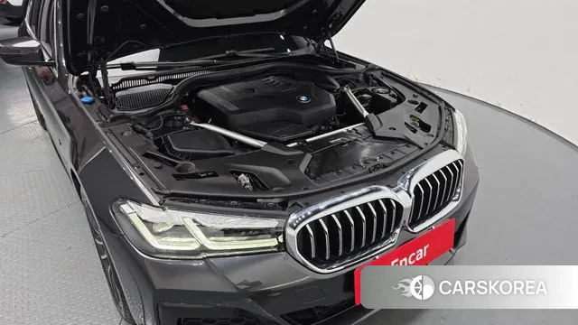 BMW 5 Series (G30) id 3556000 из Кореи 15