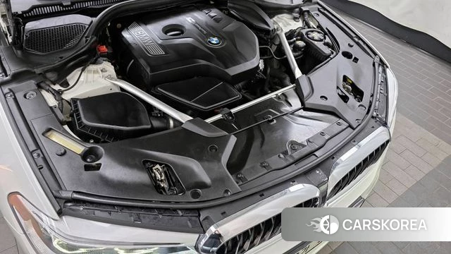 BMW 5 Series (G30) id 3880059 из Кореи 16