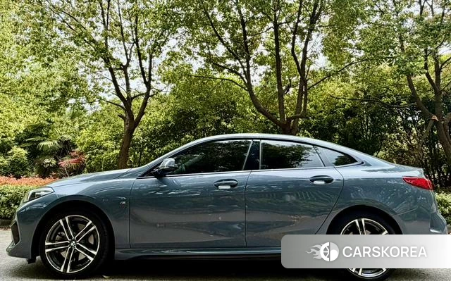 BMW 2 series (imported) 2021 Темно-серый из Китая, фото 6