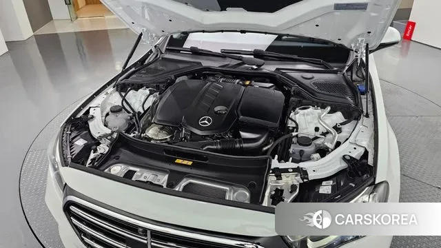 Mercedes-Benz E-Class W214 id 3195528 из Кореи 16