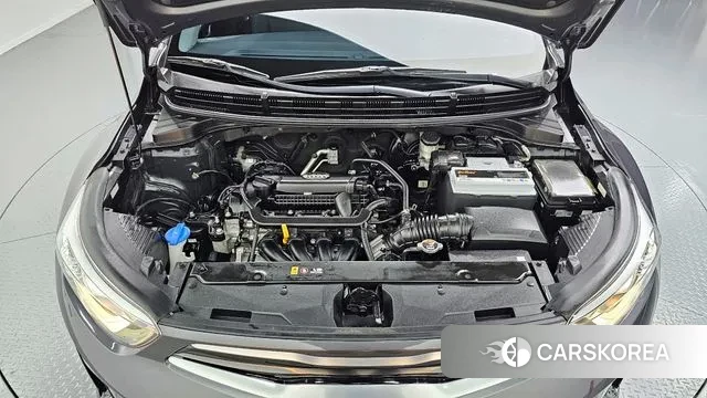 Kia Stonic id 3494023 из Кореи 16