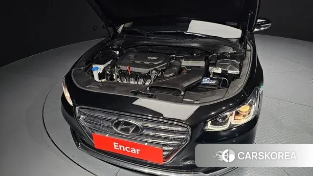 Hyundai Grandeur IG id 3024619 из Кореи 16