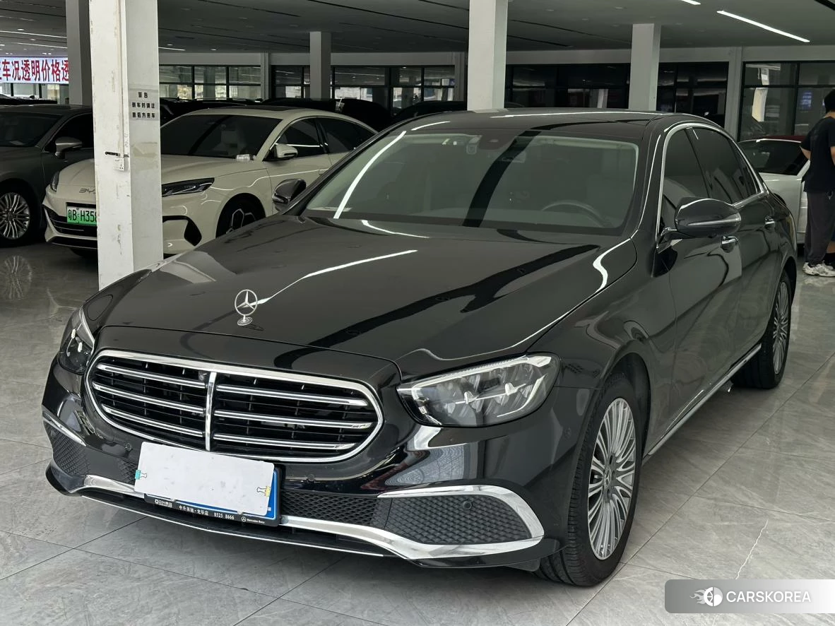 Mercedes-Benz E-Class id 4514778 из Китая 11