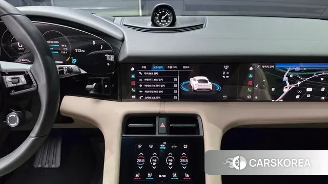 Porsche Taycan id 3654320 из Кореи 16