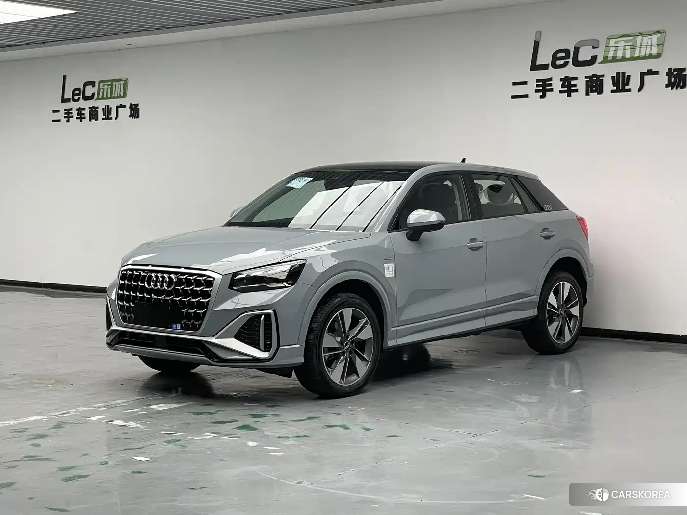 Audi Q2L id 4680667 из Китая 12