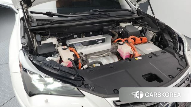 Lexus NX300h id 4203682 из Кореи 30