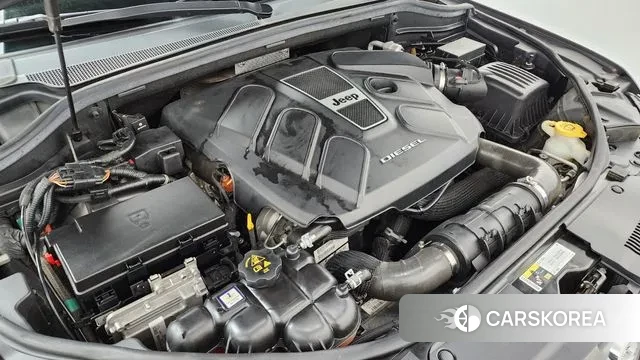 Jeep Grand Cherokee id 3703820 из Кореи 16