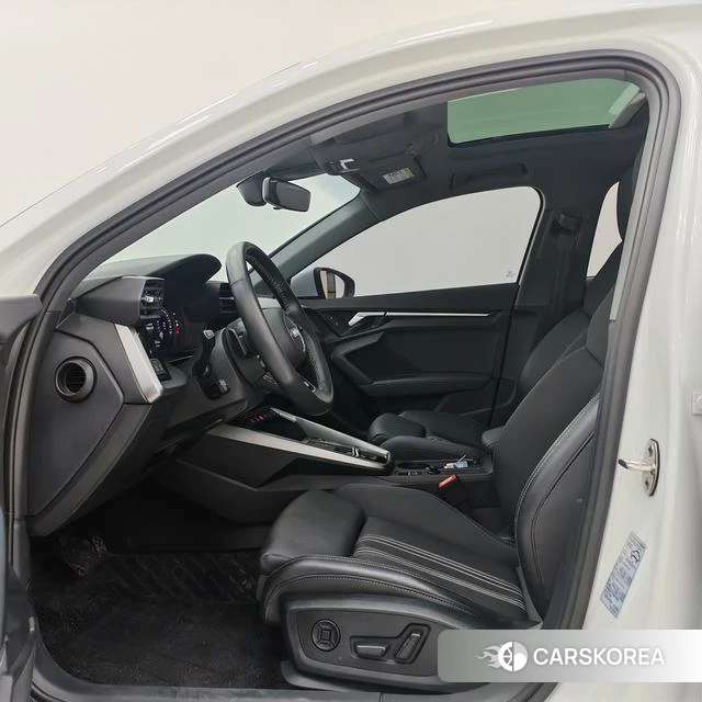 Audi A3 id 4213121 из Китая 14